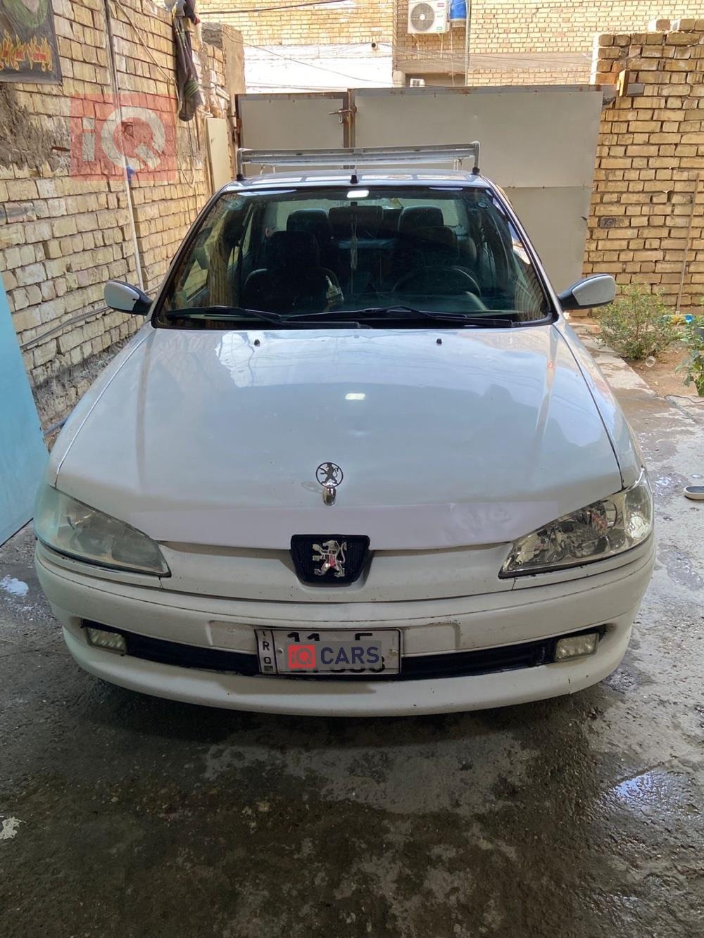 بيجو 306